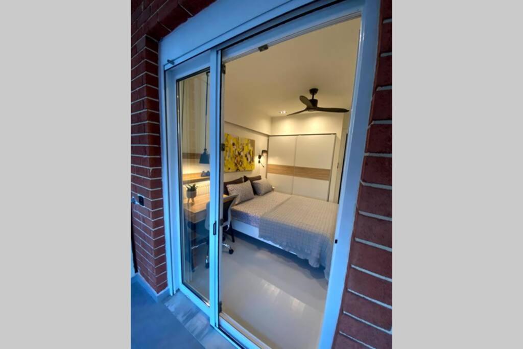 Vyron 1 Elegance Apartment Nea Michaniona Ngoại thất bức ảnh